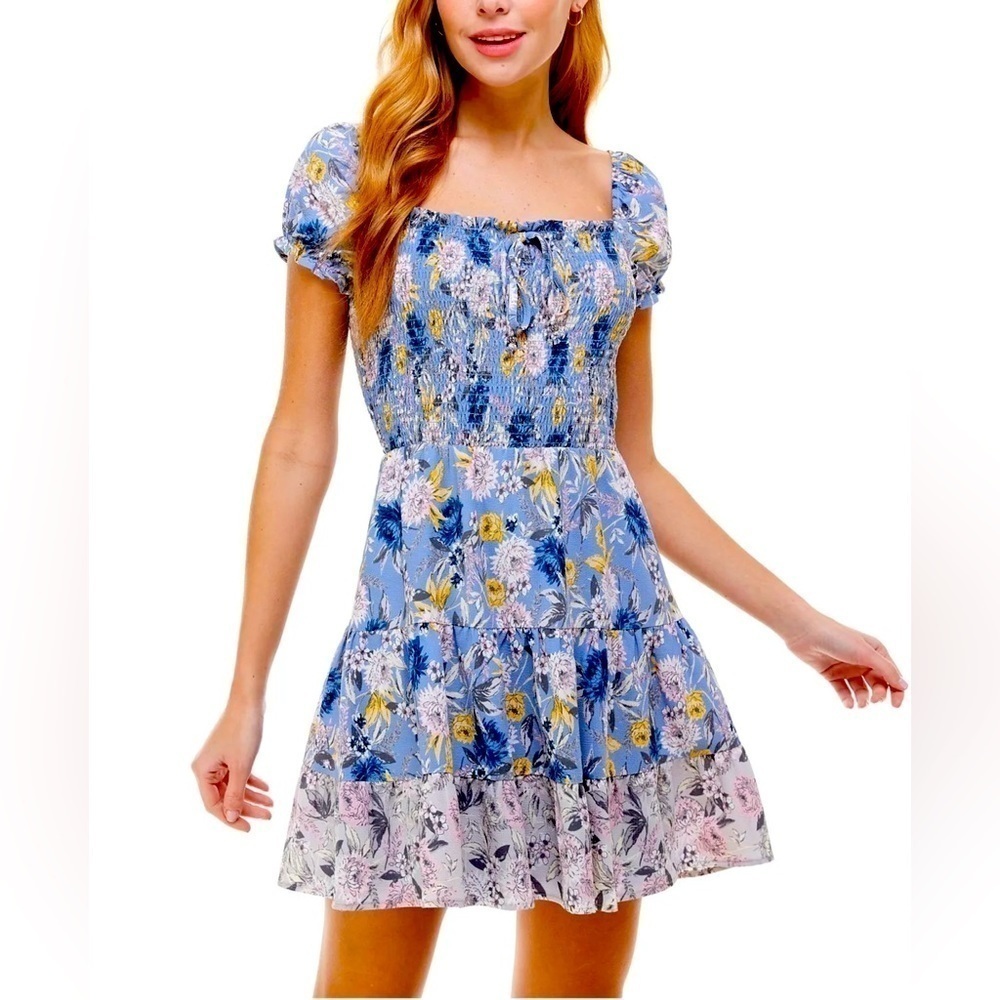 NWOT City Studio Floral Smocked Dress - Size Large
